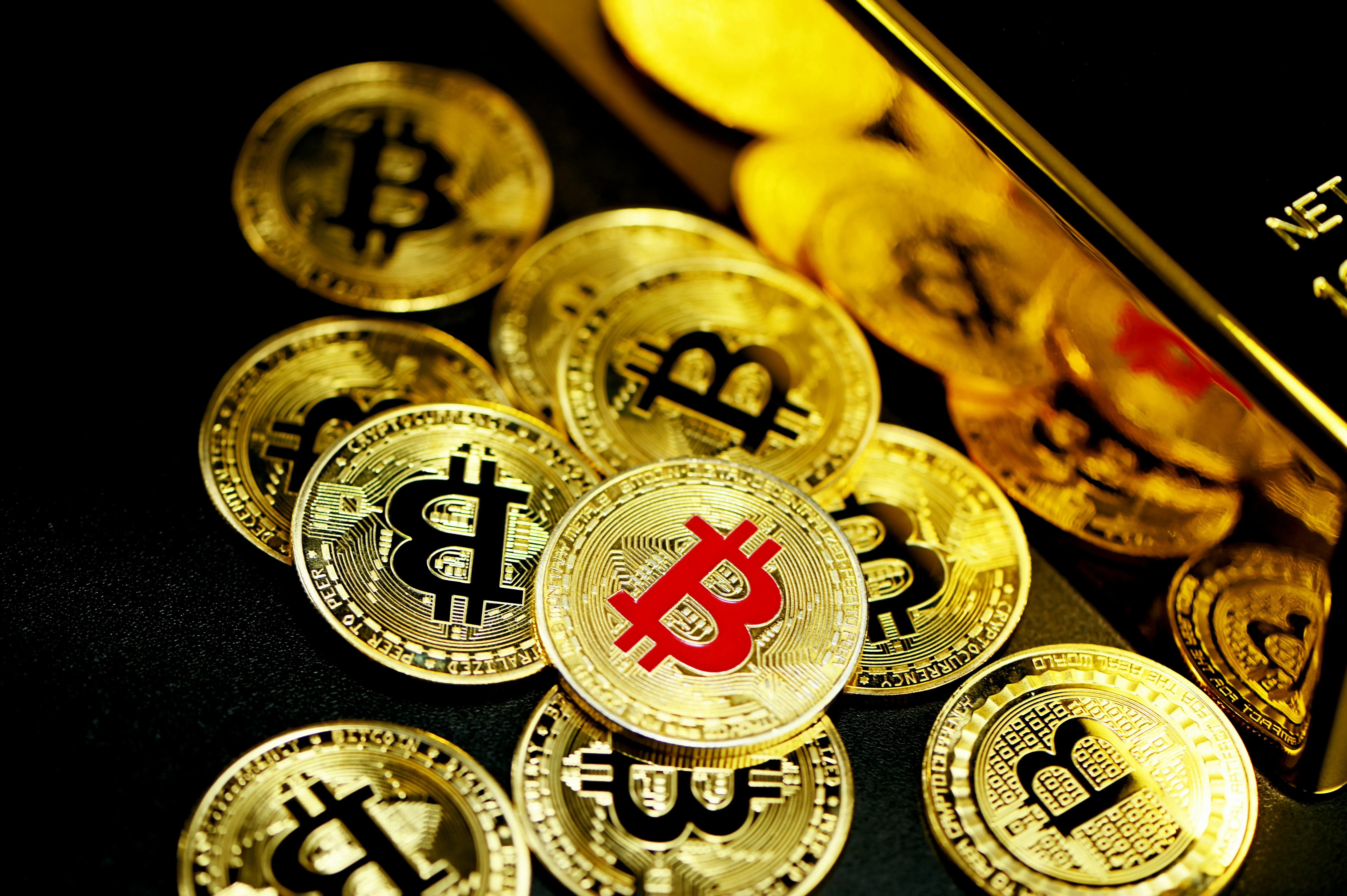 Hình ảnh minh họa bảo mật và an toàn dữ liệu tại AW8